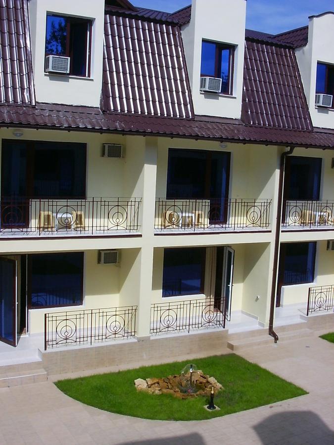 Solnechnaya Hotel Zatoka Buitenkant foto