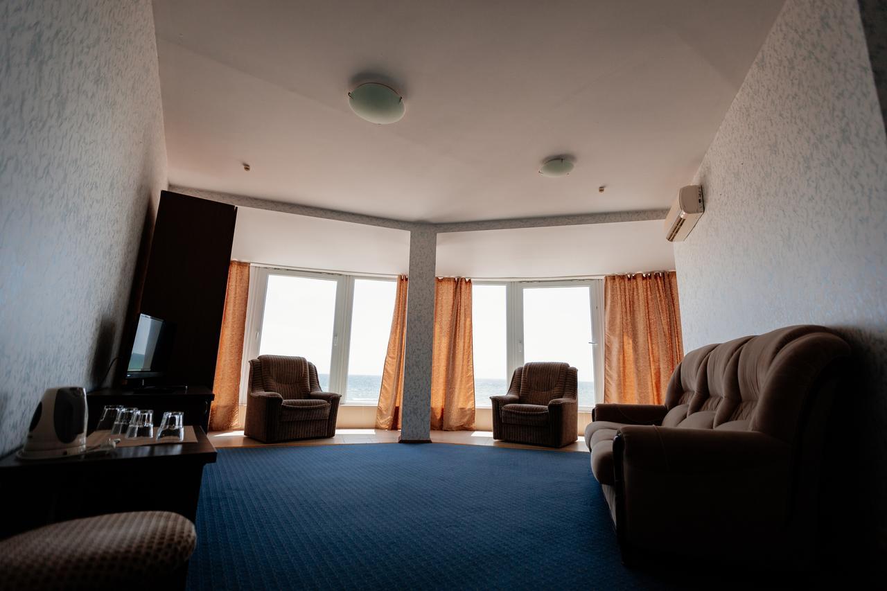 Solnechnaya Hotel Zatoka Buitenkant foto